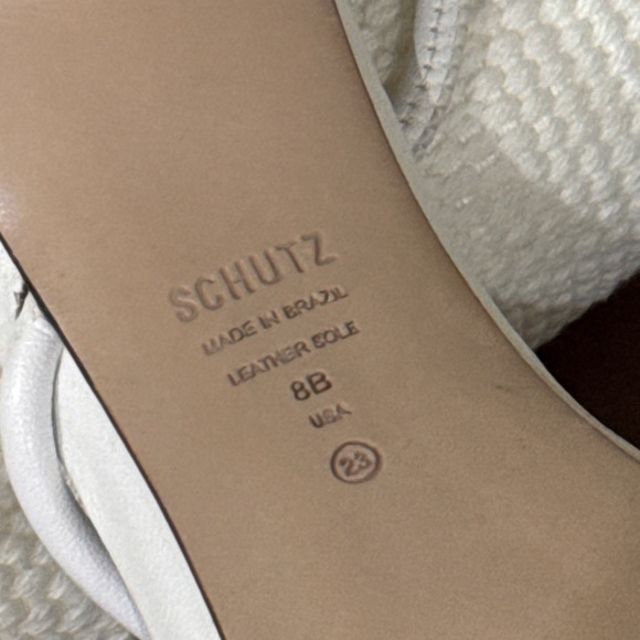 NEW Schutz white stilettos high heel size 8 - Picture 4 of 8